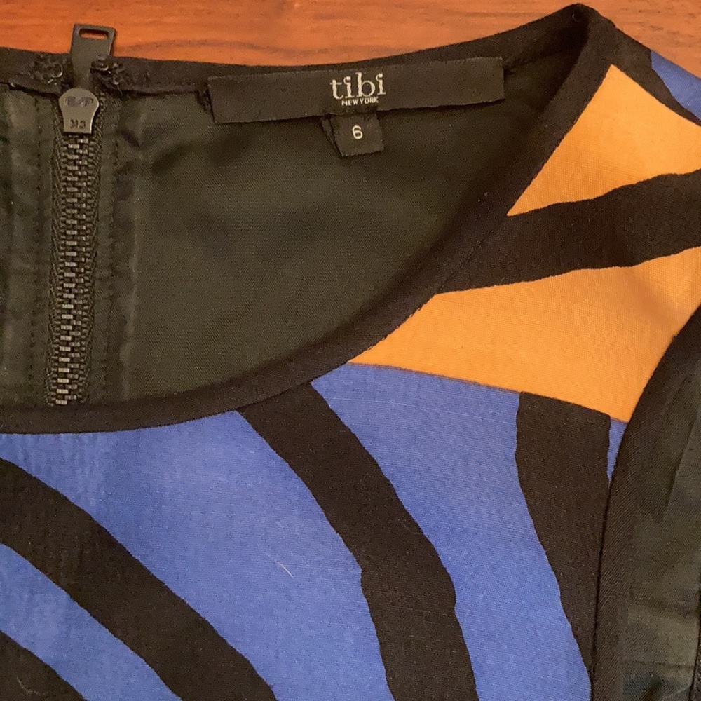 Tibi Sleeveless Colorful Zebra Top Size 6 - image 2